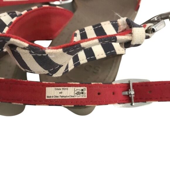 Crocs Leigh Wedge Sandals Ankle Strappy White Blue Striped Women’s Size 9 - Picture 7 of 8